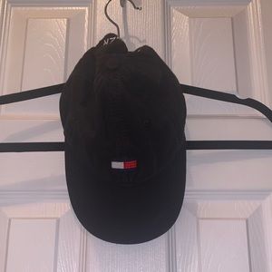 Tommy Hilfiger Hat
